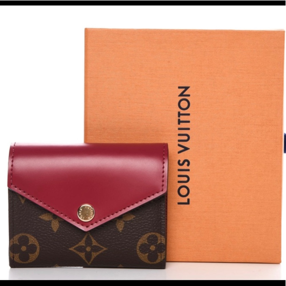 Louis Vuitton Zoe Wallet 💥SOLD💥